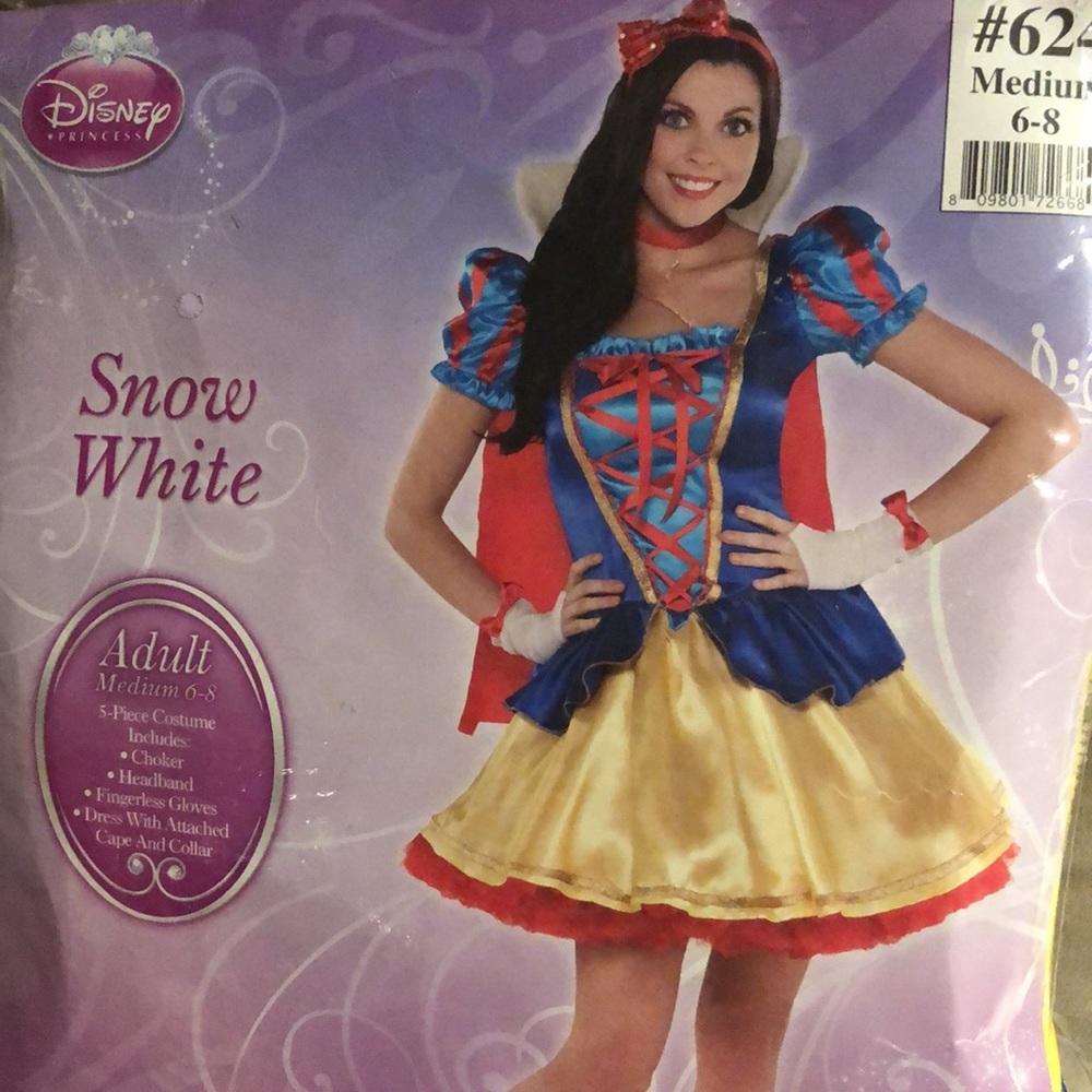 Snow White Costume